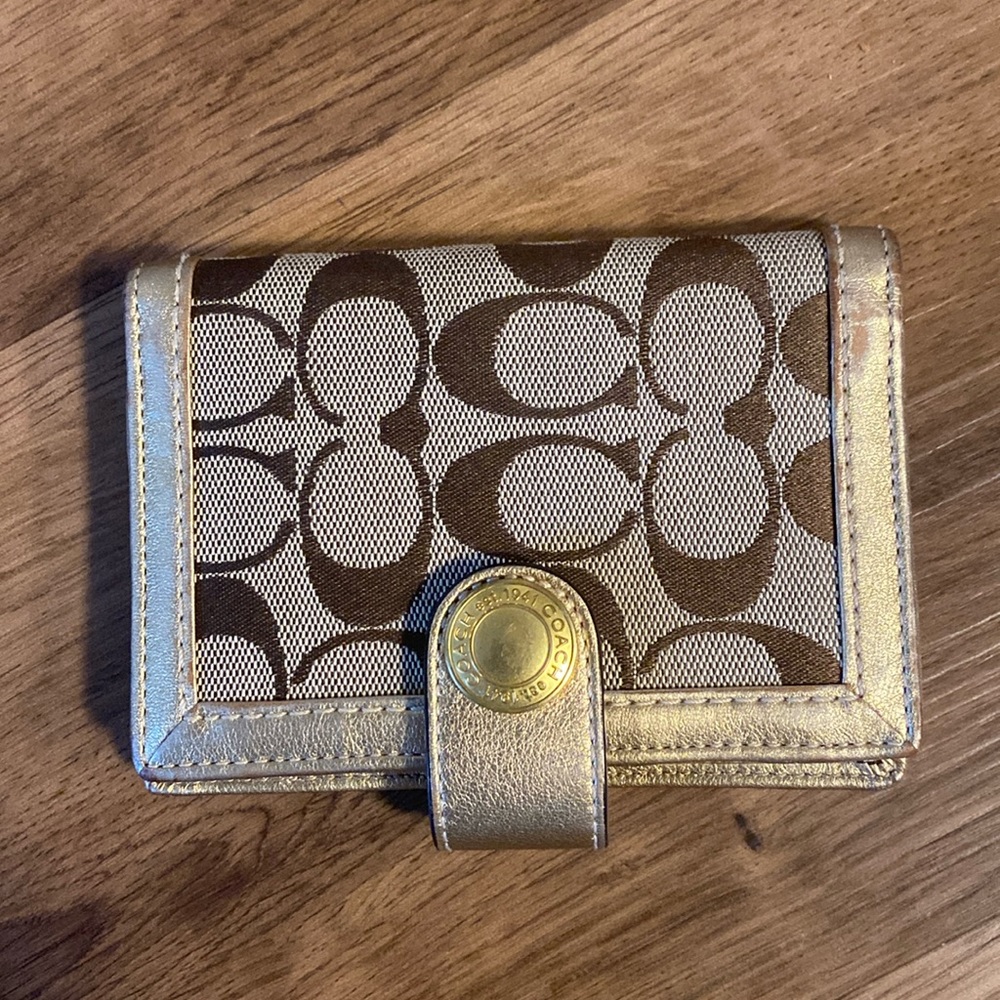 Coach wallet
